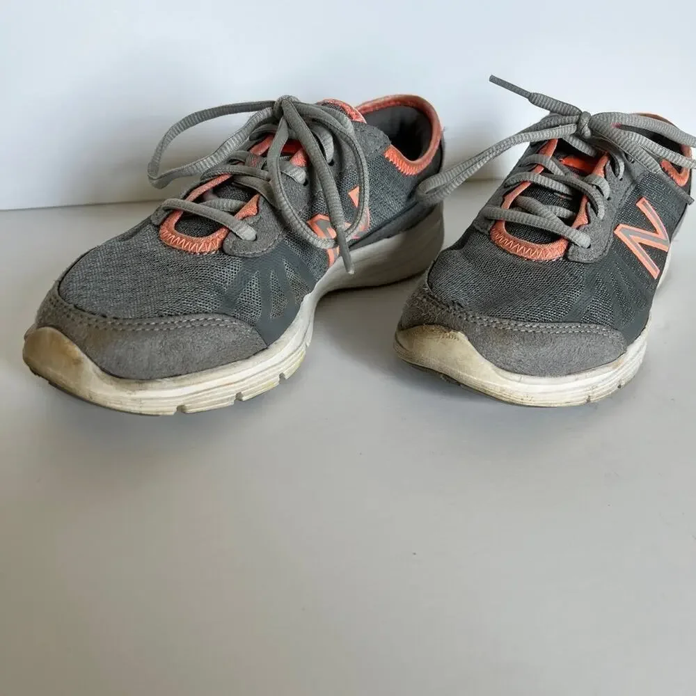 NEW BALANCE 511 Running Shoe, Gray & Peach, Women's size 7